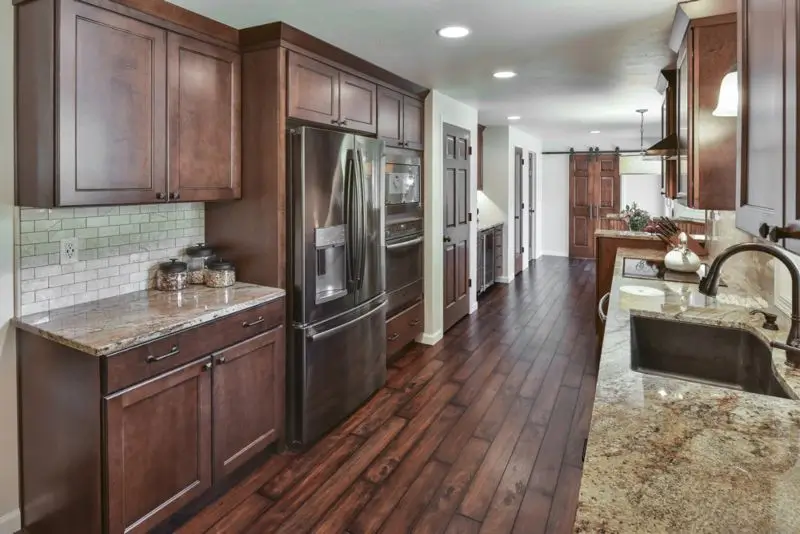 Remodeled kitchen in Menasha, WI<br />
