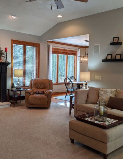 Living Room Showcasing Comfortable Seating in Menasha, WI 